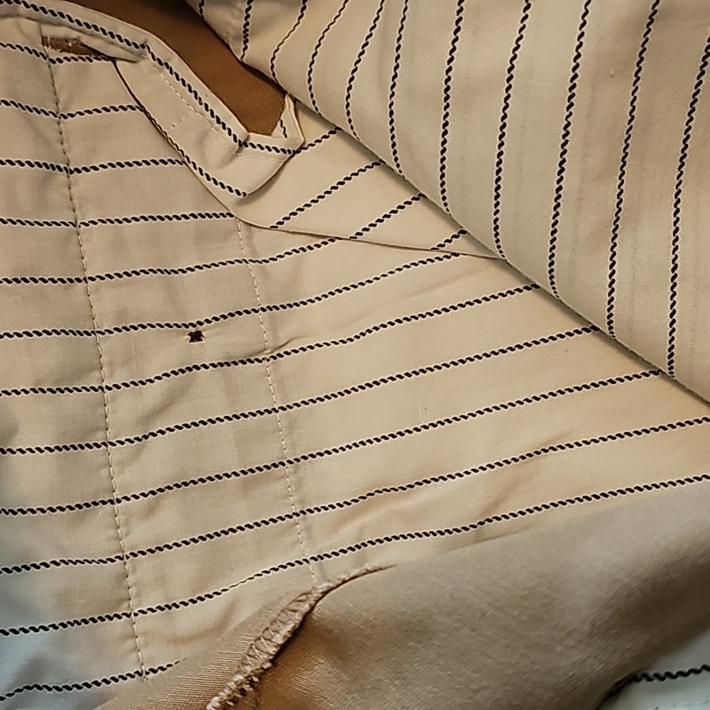 GapKhakis In Excellent pre-loved condition, Men's size 40/32 - Picture 6 of 6